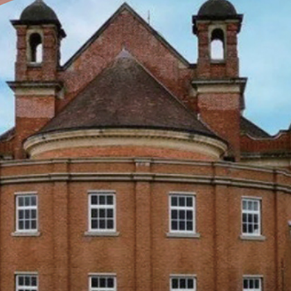 英国雷丁大学